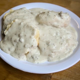 Grandma's Biscuit & Gravy Full Order